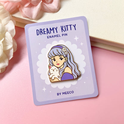 Dreamy Kitty Pin
